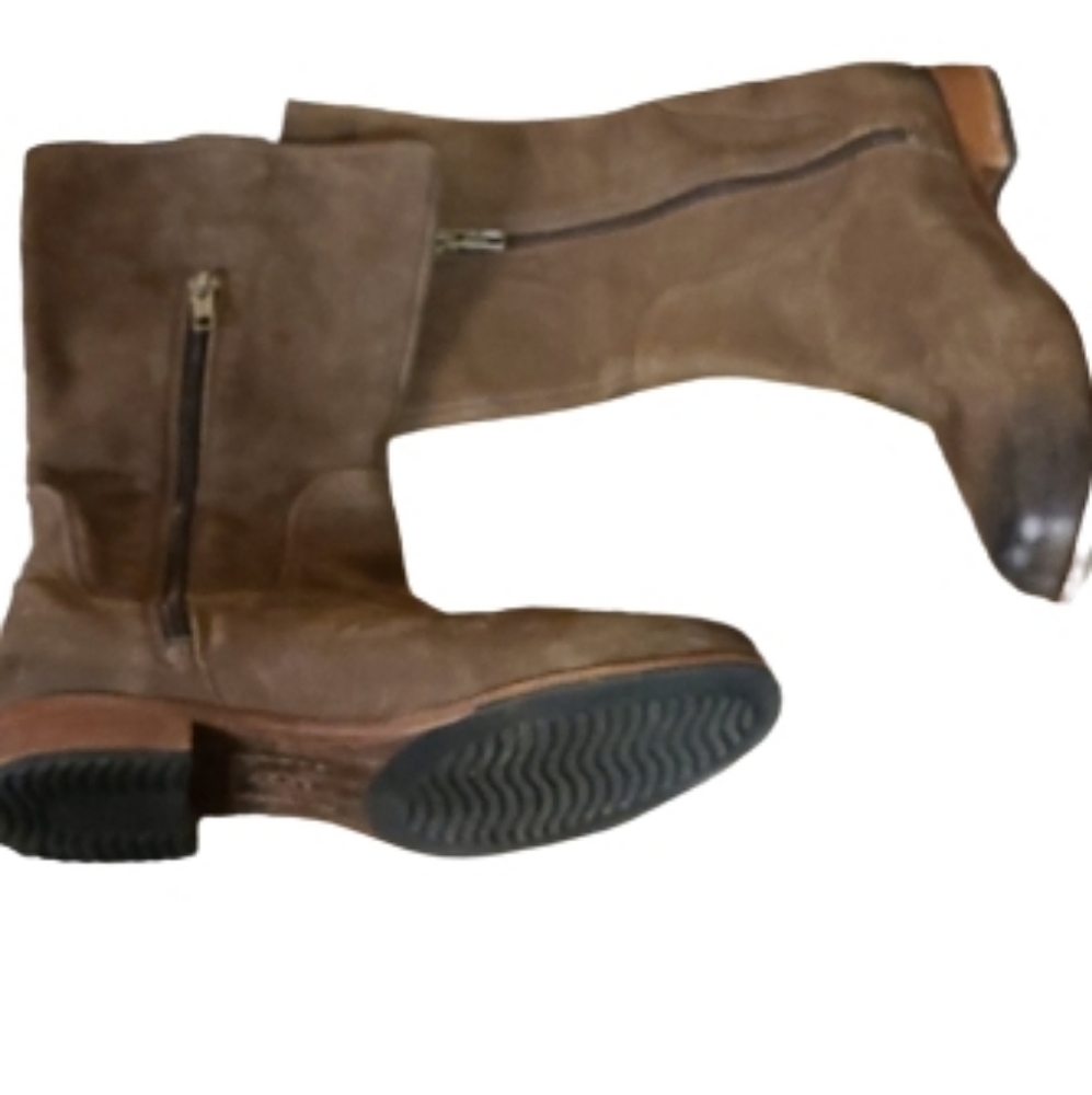 UGG Annisa Boots. WS1